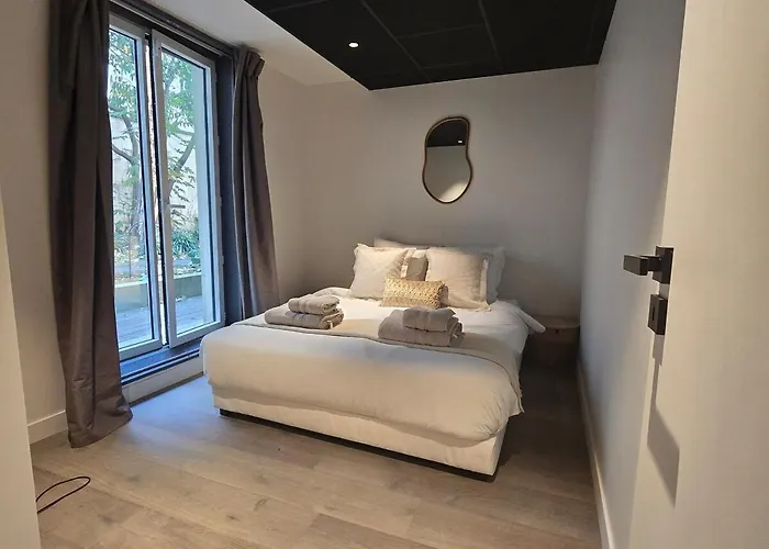 Ultra Luxury And Garden! 아파트 *